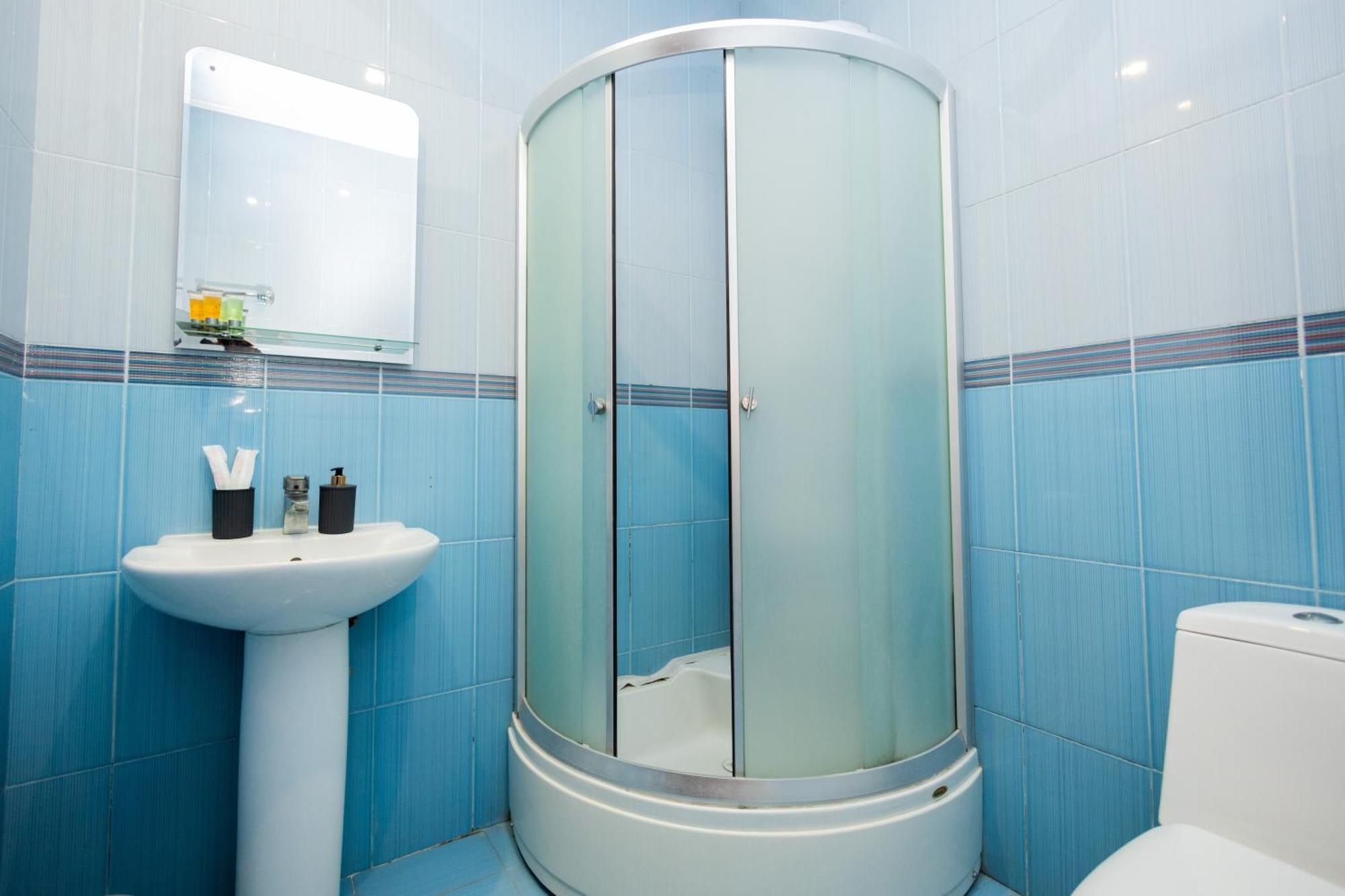 Yan Hotel Jerevan Buitenkant foto