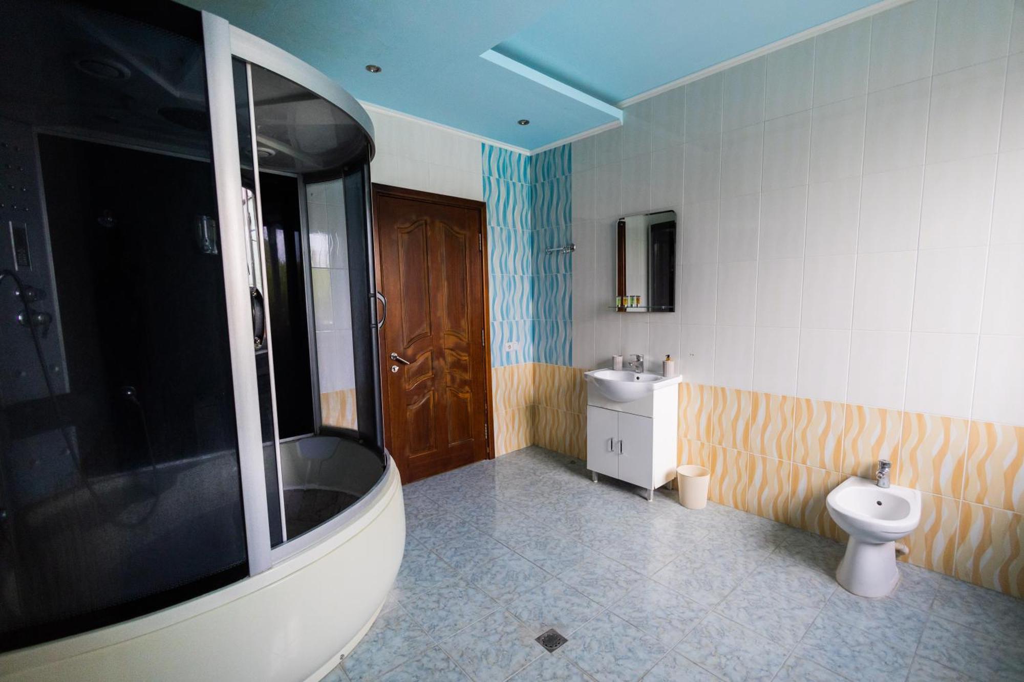 Yan Hotel Jerevan Buitenkant foto